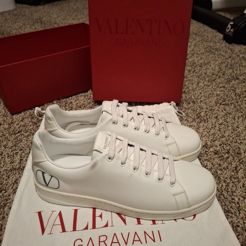 Valentino Garavani White Womens Sneakers